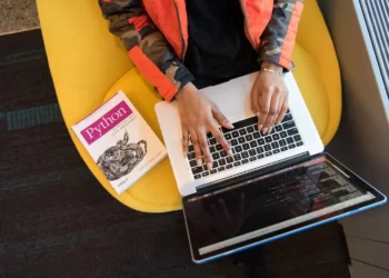 BASIC AND IMPORTANT PYTHON LIBRARIES FOR DATA SCIENCE entrepreneur first media magazine